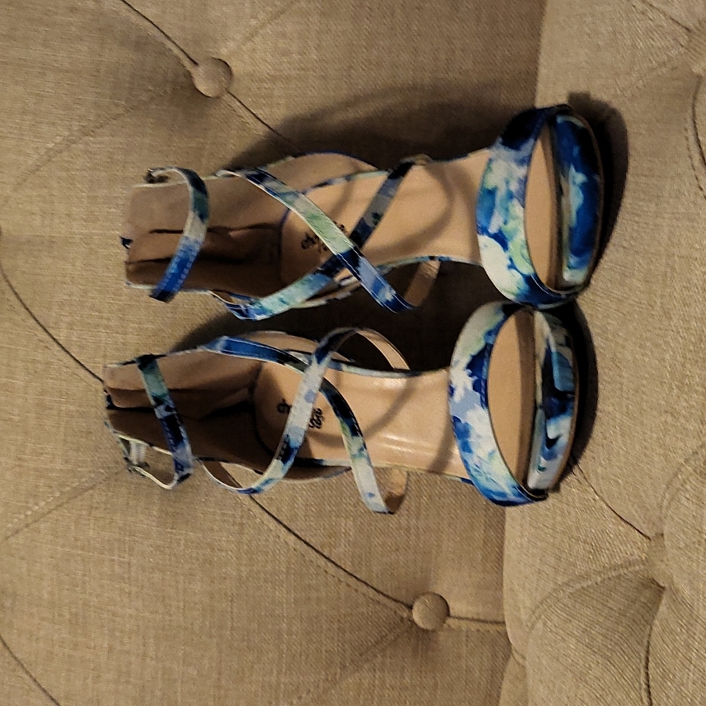 Charlotte Russe 4" heels